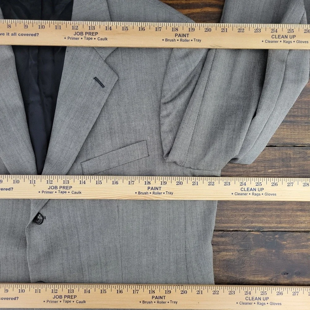 Chaps‎ Ralph Lauren Men's Sport Coat Blazer Three Button Gray Herringbone 42L